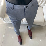 Calça Social Masculina - Lisa com Cintura Elástica