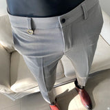 Calça Social Masculina - Lisa com Cintura Elástica