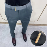 Calça Turca - Slim Casual