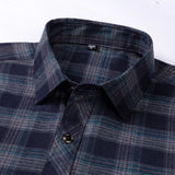 2024 New Men's Flannel Shirts Long Sleeve Cotton Soft Regular-fit Brushed Single Pocket Comfortable Casual Fashion Plaid Shirts