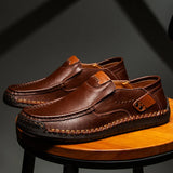 Sapato - Mocassins de Couro Sem Cadarço